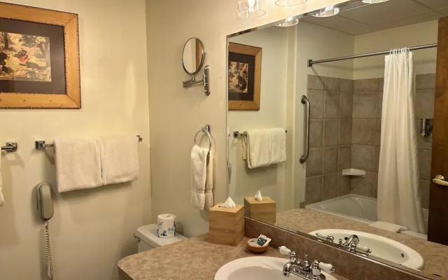 2 Bedrooms Suite