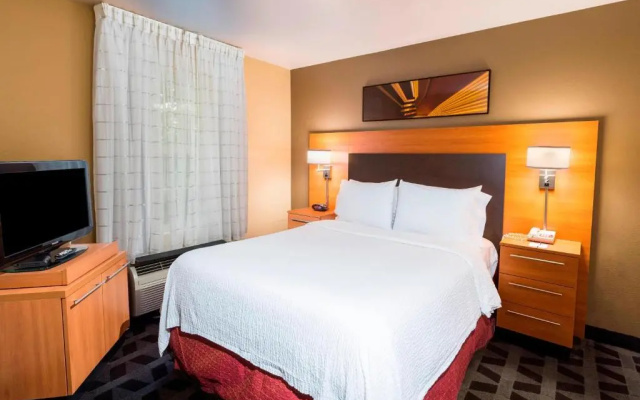2 Bedrooms Double Suite