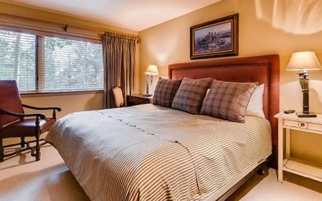 4 Bedrooms Standard room with balcony