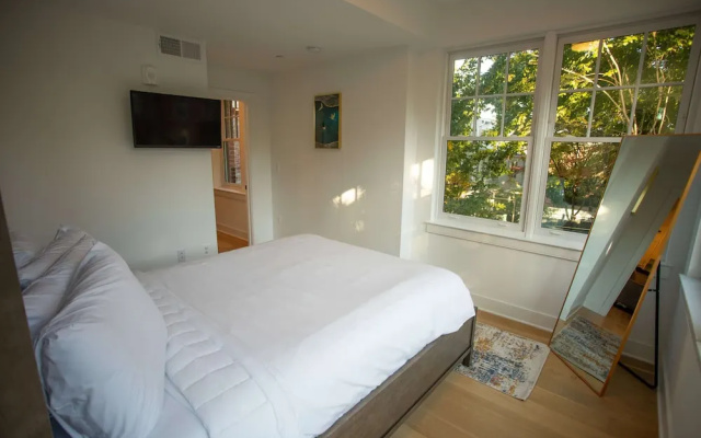 Premium Apartment