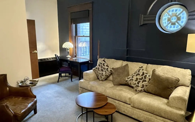 Double Suite