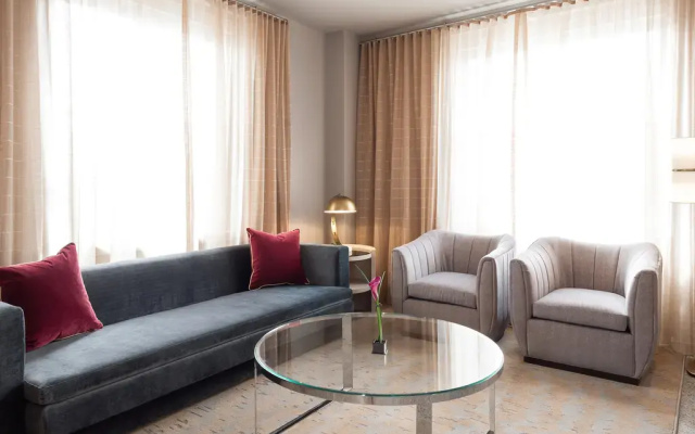 Suite