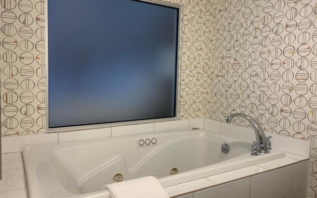 1 Bedroom Double Suite