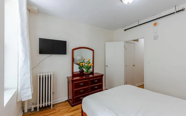 Twin Apartment