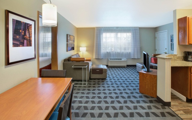 1 Bedroom Double Suite