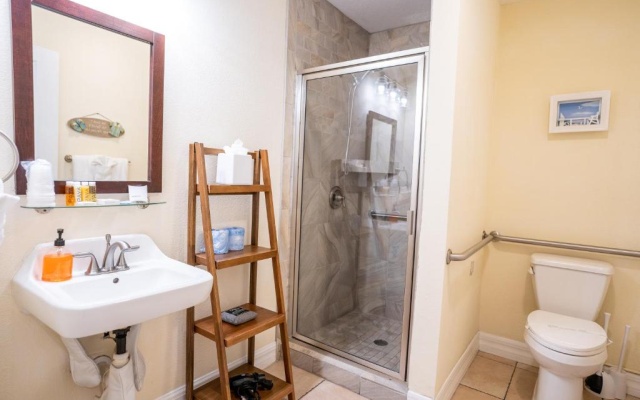 1 Bedroom Suite