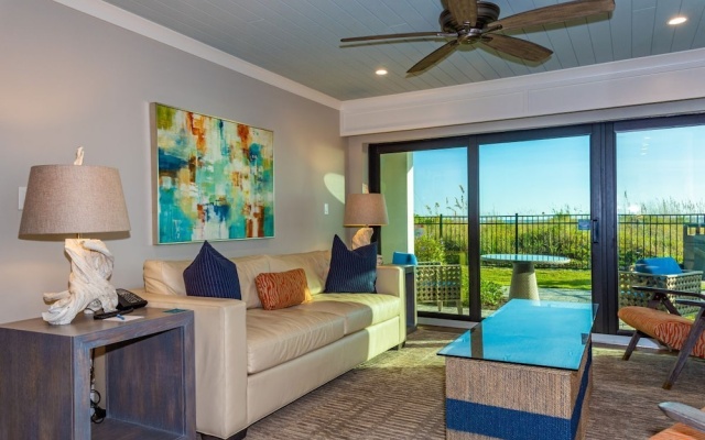 1 Bedroom Double Suite oceanfront