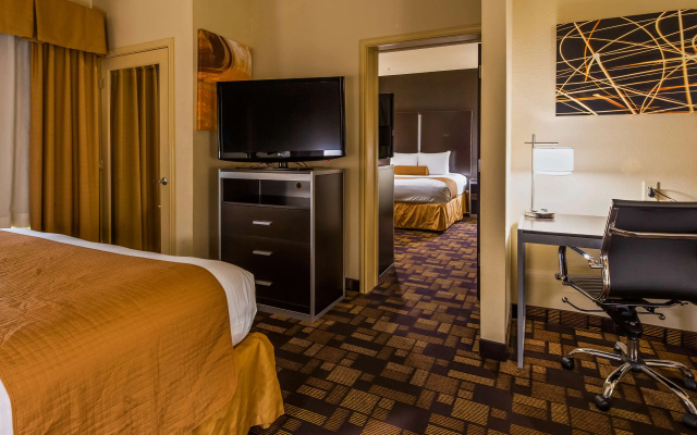 Quadruple Suite
