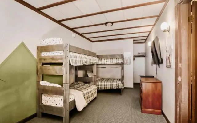 Standard Family room