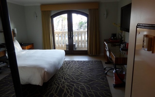 Suite with balcony and with ocean view