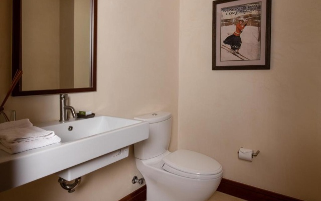 4 Bedrooms Premium Apartment