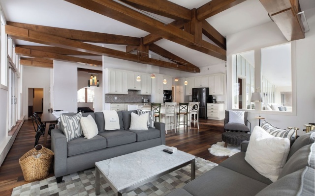 4 Bedrooms Standard Family Penthouse room with mountain view