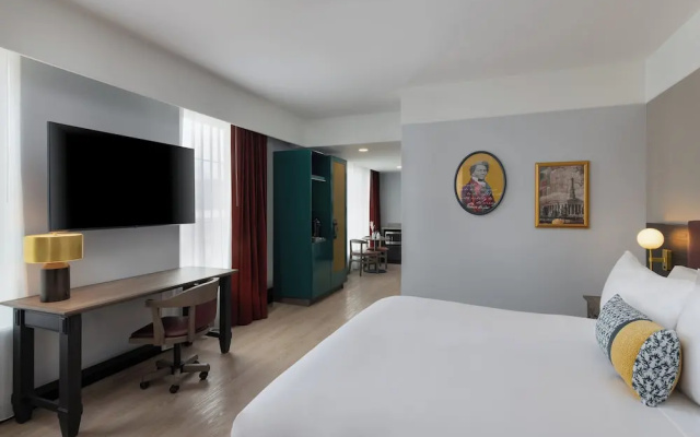 Suite