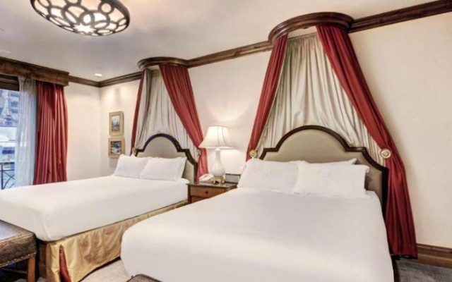 2 Bedrooms Standard Double room with balcony