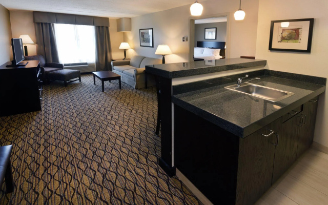 Twin Suite