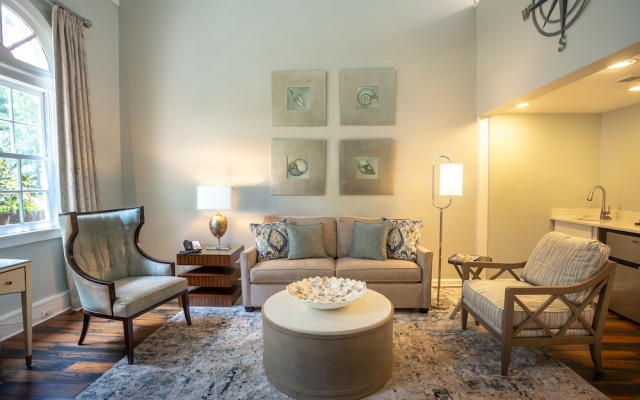Suite with river view
