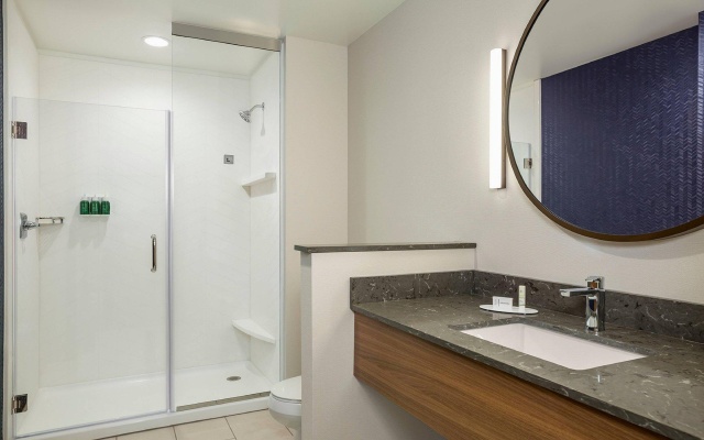 2 Bedrooms Double Suite with river view