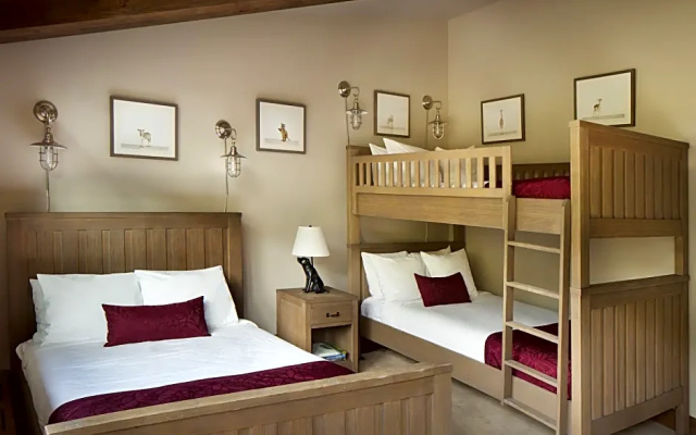 3 Bedrooms Platinum room