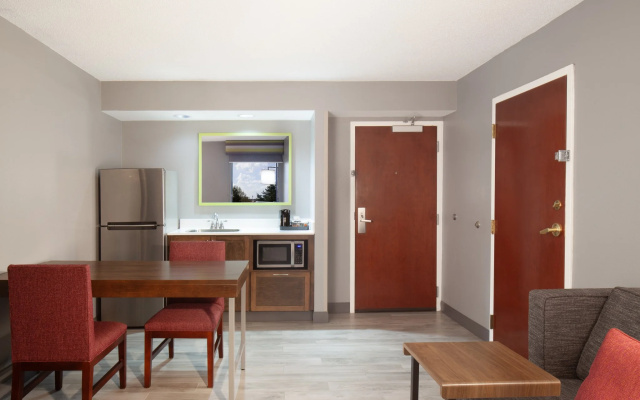 Double Suite