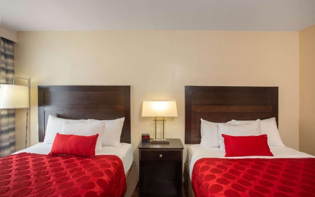 Quadruple Suite