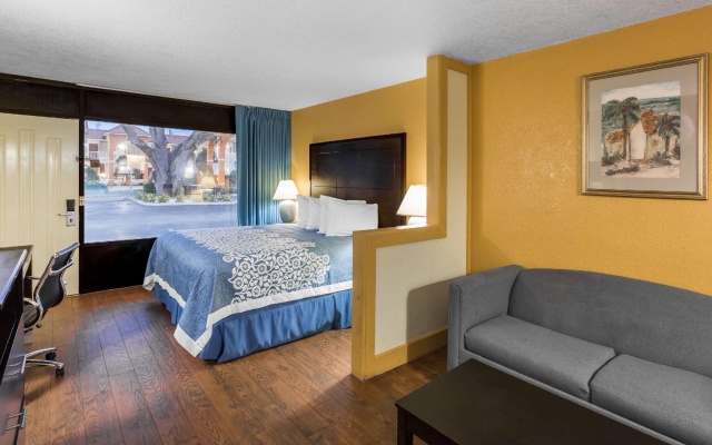 1 Bedroom Double Suite
