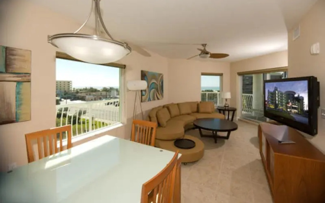 2 Bedrooms Suite with balcony