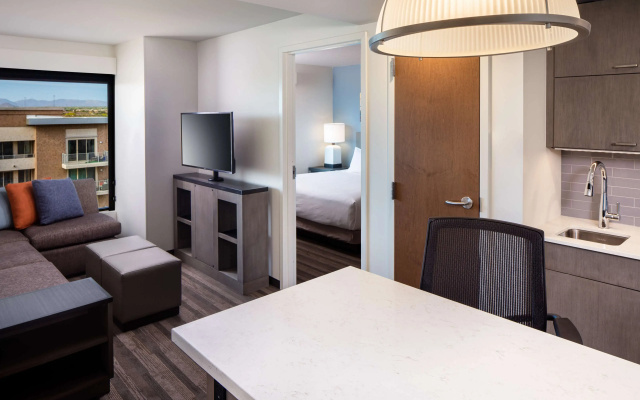 1 Bedroom Quadruple Suite