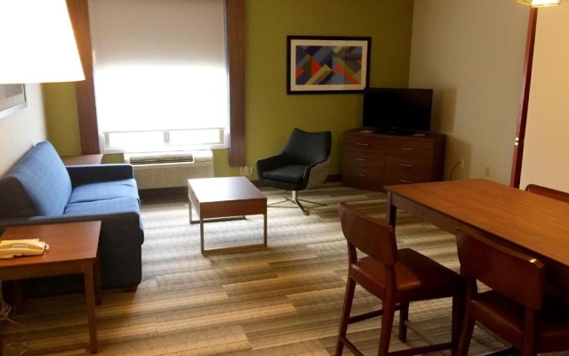 Standard Double Suite