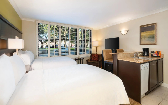 Quadruple Suite with city view