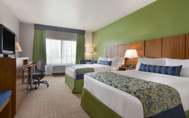 Deluxe Quadruple room