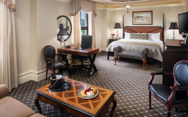 Premier room