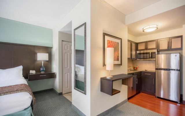 Standard Suite