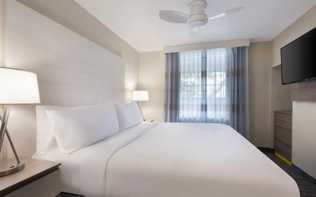 1 Bedroom with Kitchen Double Suite