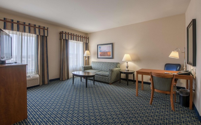 2 Bedrooms Double Suite