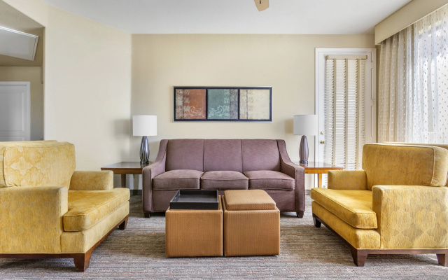 2 Bedrooms Suite