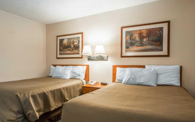 Quadruple Suite