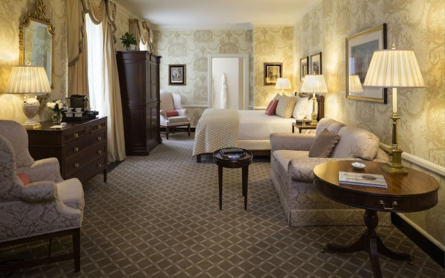 Superior room
