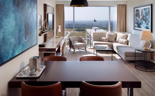 2 Bedrooms Luxury Suite