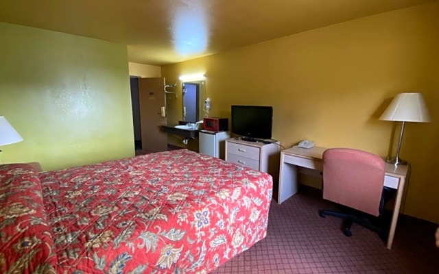 Economy room