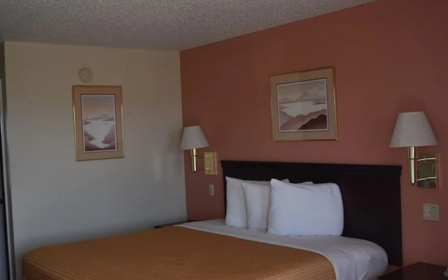 Economy room