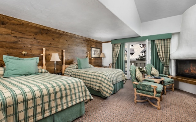 Quadruple Junior Suite with balcony