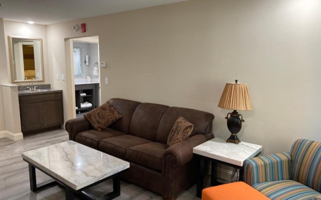 Standard Double Suite