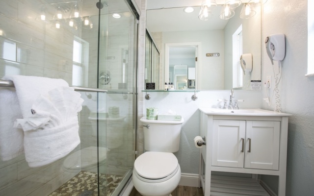 Standard Double room with courtyard view