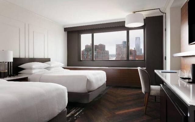 Deluxe Quadruple room with Hudson river view