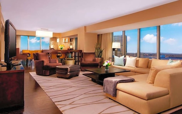 Premier Suite