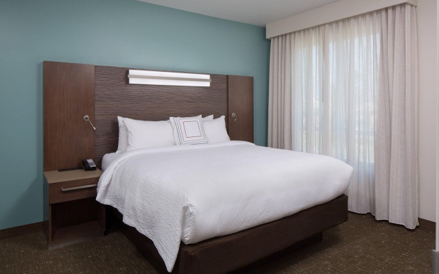 2 Bedrooms Suite