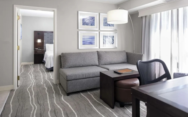2 Bedrooms Sextuple Suite