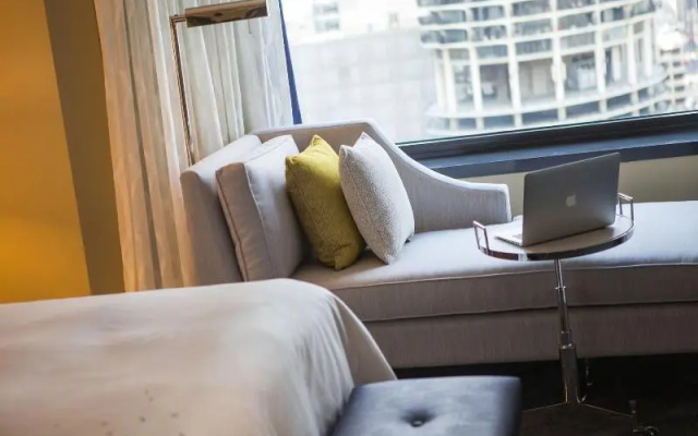 Suite with view