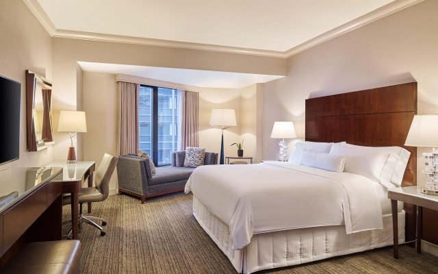 Deluxe Double room with city view