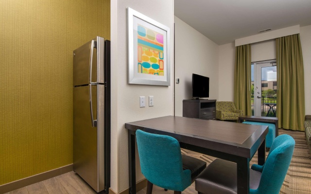 1 Bedroom Suite